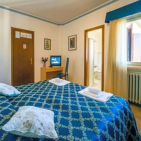 호텔 Albergo Centrale