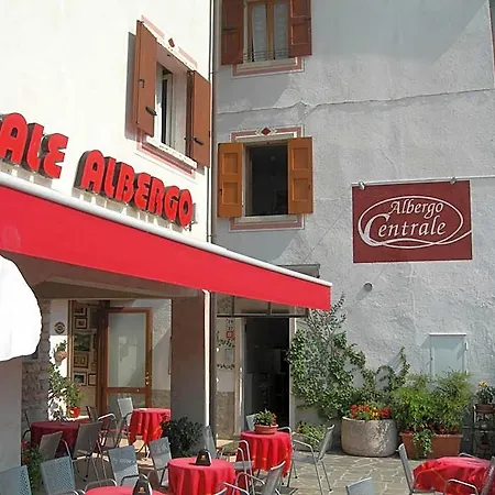 Albergo Centrale San Zeno di Montagna